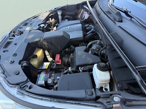 Used 2019 Toyota Highlander XLE FWD image 44