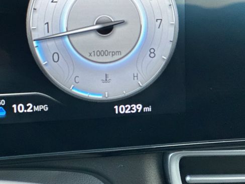 Used 2024 Hyundai Elantra SEL image 30