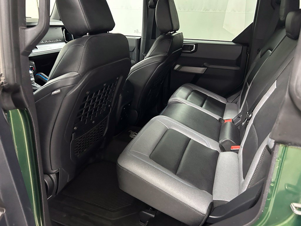 Used 2023 Ford Bronco Black Diamond w/ Sasquatch Package AWD/4WD image 15