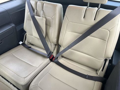 Used 2019 Ford Flex Limited FWD image 9