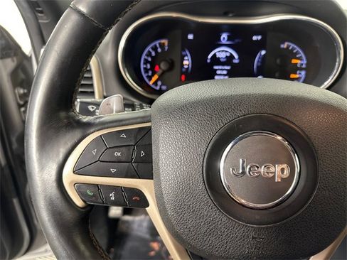 Certified 2017 Jeep Grand Cherokee Limited image 25