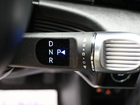 Used 2025 Hyundai Ioniq 5 SEL RWD image 38