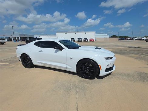 Used 2023 Chevrolet Camaro SS RWD image 5