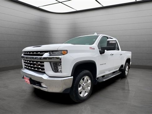 Used 2020 Chevrolet Silverado 3500 LTZ w/ LTZ Convenience Package image 3