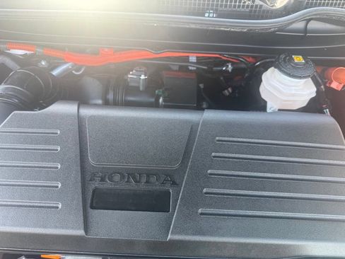 Used 2022 Honda CR-V Touring image 35