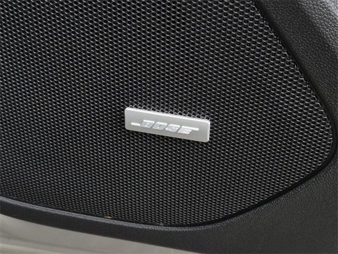 Used 2021 Chevrolet Blazer RS w/ Enhanced Convenience Package image 17