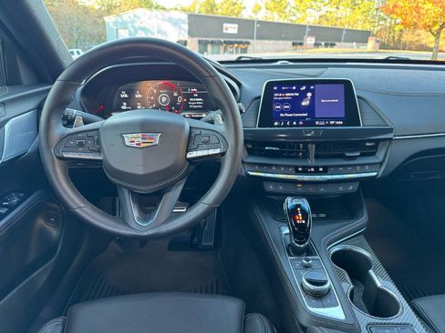 Used 2022 Cadillac CT4 V w/ Navigation Package image 21