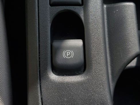 Used 2024 Toyota Corolla LE FWD image 28