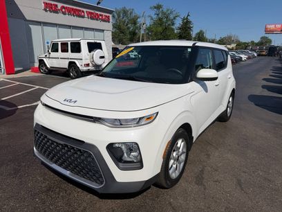 Used 2022 Kia Soul LX w/ Technology Package