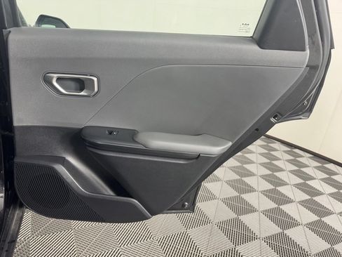 Used 2025 Kia K4 FWD image 26