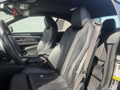 Used 2017 BMW 430i Convertible image 12