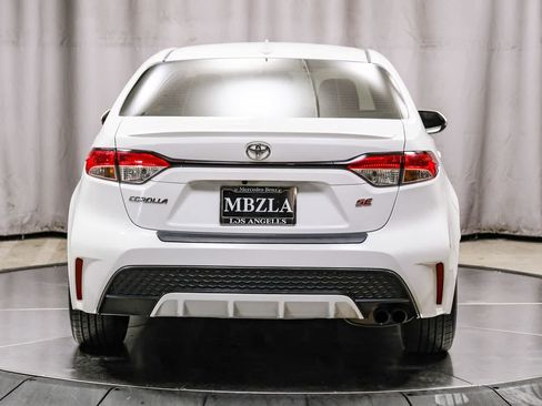 Used 2020 Toyota Corolla SE w/ Carpet Mat Package (TMS) FWD image 3