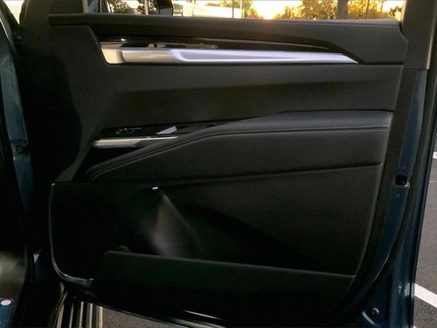 New 2026 Cadillac Escalade ESV Sport image 35