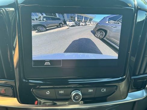 Used 2023 Chevrolet Traverse LT AWD/4WD image 34