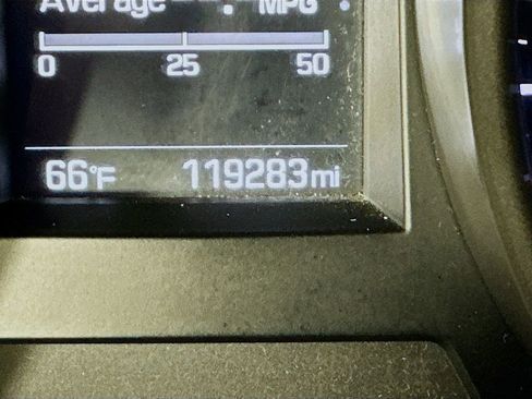 Used 2017 Hyundai Santa Fe SE image 14