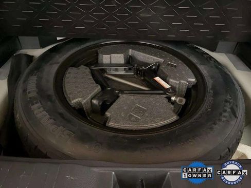 Used 2024 Toyota RAV4 XLE Premium image 83