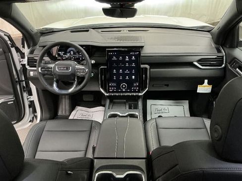 New 2026 GMC Acadia Elevation w/ Elevation Premium Package AWD/4WD image 22
