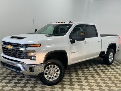 Used 2024 Chevrolet Silverado 2500 LT w/ Convenience Package