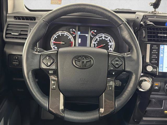 Used 2024 Toyota 4Runner TRD Off-Road Premium w/ Moonroof Package AWD/4WD image 25