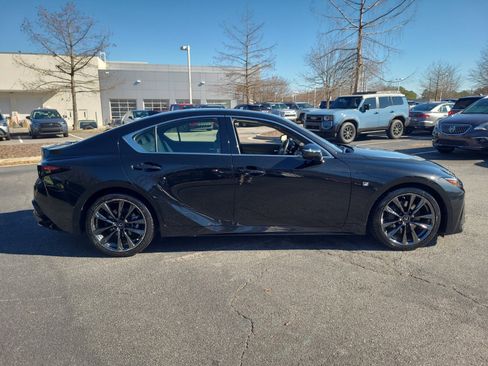 Used 2022 Lexus IS 350 F Sport image 5