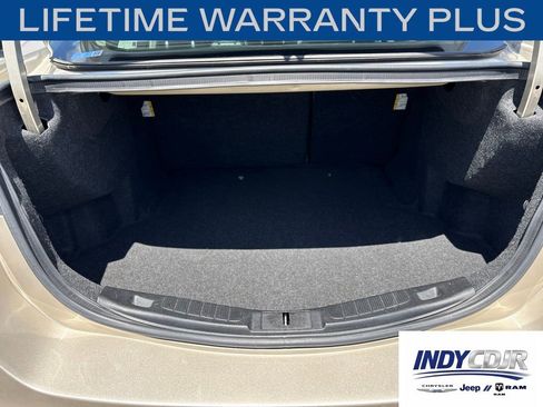 Used 2017 Ford Fusion SE w/ Fusion SE Technology Package AWD/4WD image 11
