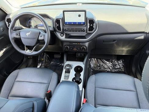 Used 2023 Ford Bronco Sport Outer Banks w/ Tech Package AWD/4WD image 16