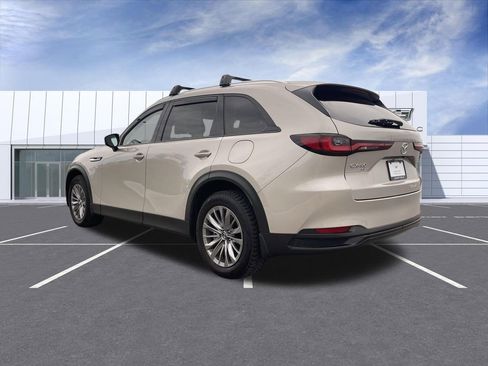 Used 2024 MAZDA CX-90 Plug-In Hybrid w/ Preferred AWD/4WD image 6