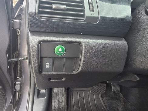 Used 2015 Honda Accord Sport image 14