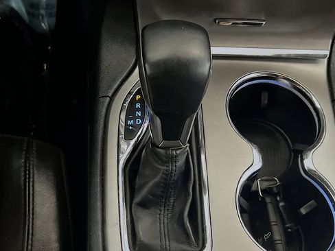 Used 2018 Jeep Grand Cherokee Limited RWD image 12