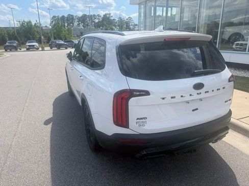 Used 2021 Kia Telluride SX w/ SX Prestige Package AWD/4WD image 8