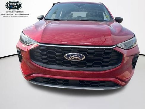 Used 2024 Ford Escape ST-Line w/ Tech Pack #1 image 9