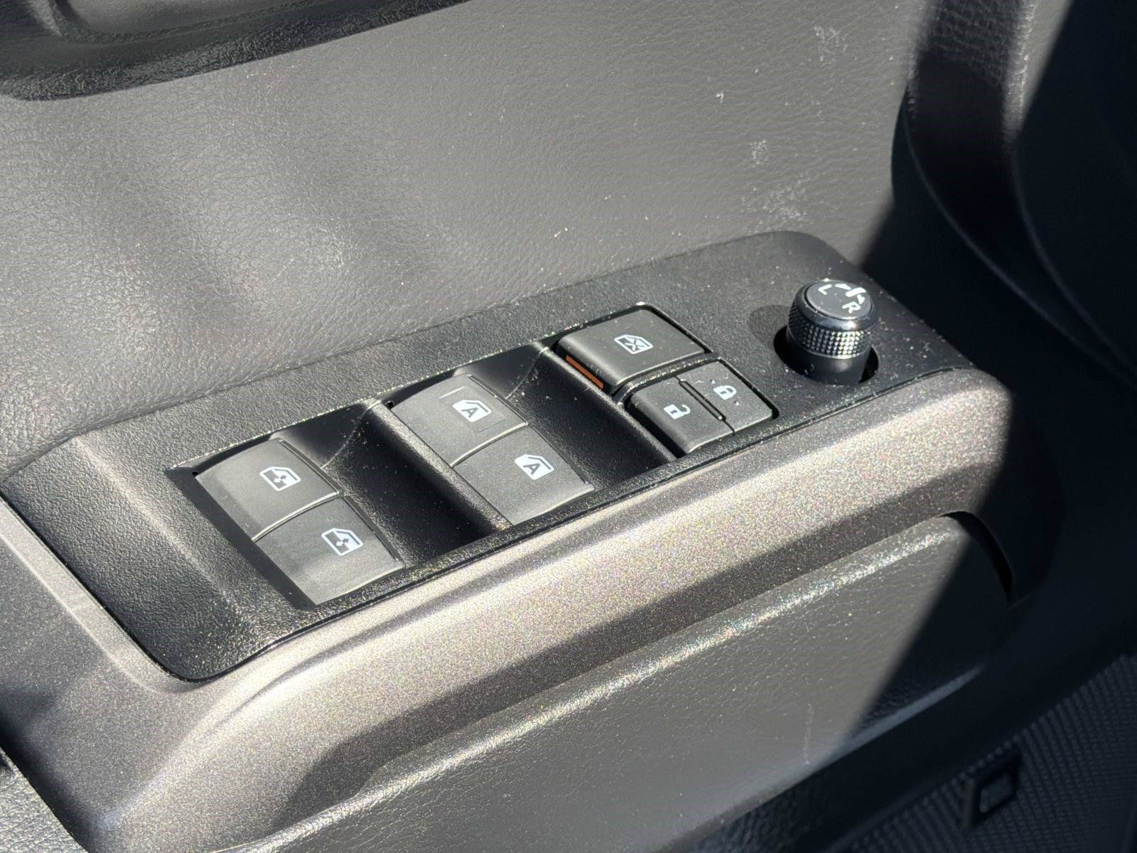 Used 2023 Toyota Tacoma TRD Off-Road w/ TRD Premium Off Road Package AWD/4WD image 14