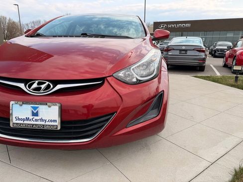 Used 2014 Hyundai Elantra SE image 9