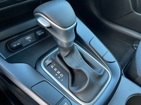 Used 2025 Kia Soul LX w/ LX Technology Package image 41