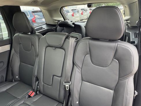 New 2026 Volvo XC90 B6 Ultra w/ Lounge Package image 23