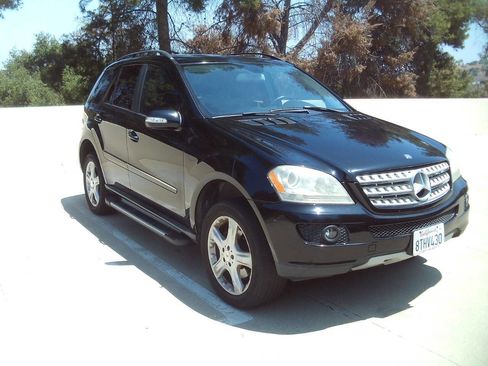 Used 2008 Mercedes-Benz ML 350 4MATIC image 3