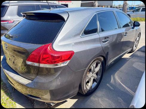 Used 2011 Toyota Venza w/ Security Pkg image 7