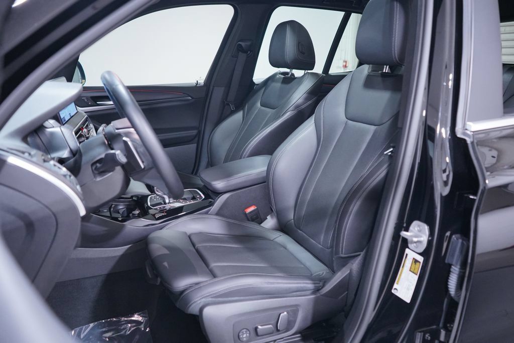 Used 2024 BMW X3 sDrive30i w/ Premium Package RWD image 7