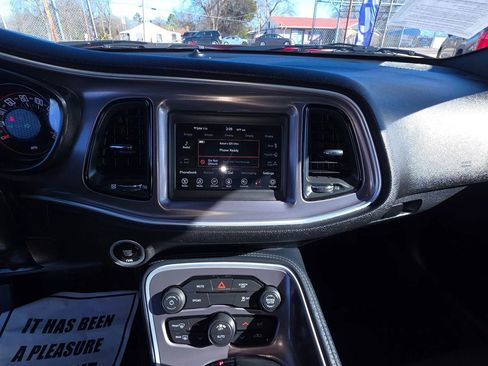 Used 2021 Dodge Challenger SXT w/ Blacktop Package image 15