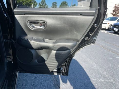 Certified 2023 Honda HR-V LX image 35