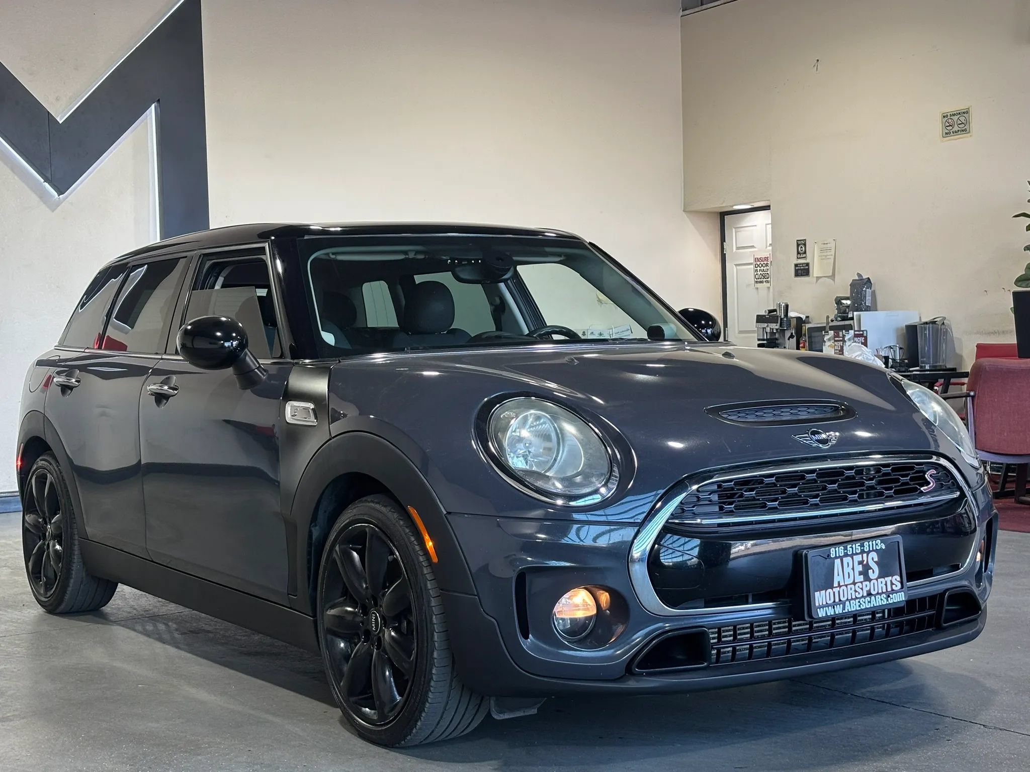 Used 2016 MINI Cooper Clubman S FWD image 2