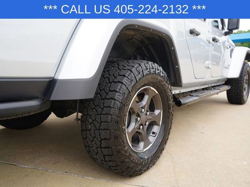 Used 2023 Jeep Gladiator Rubicon w/ LED Lighting Group AWD/4WD image 10
