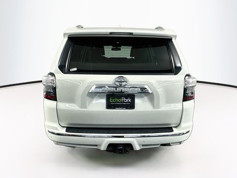 Used 2018 Toyota 4Runner Limited RWD image 7