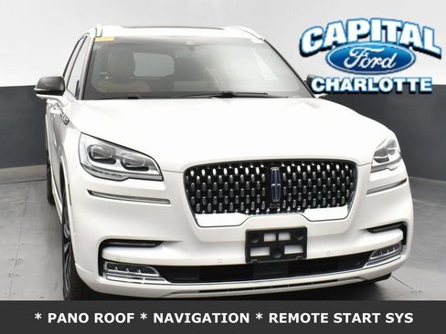 Used 2023 Lincoln Aviator Black Label Grand Touring w/ Class IV Trailer Tow Package image 3