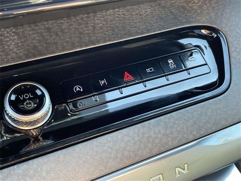 New 2026 Ford Expedition Tremor image 27