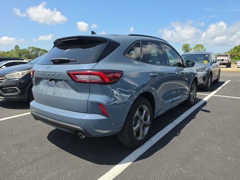 Used 2024 Ford Escape ST-Line w/ Tech Pack #1 FWD image 17