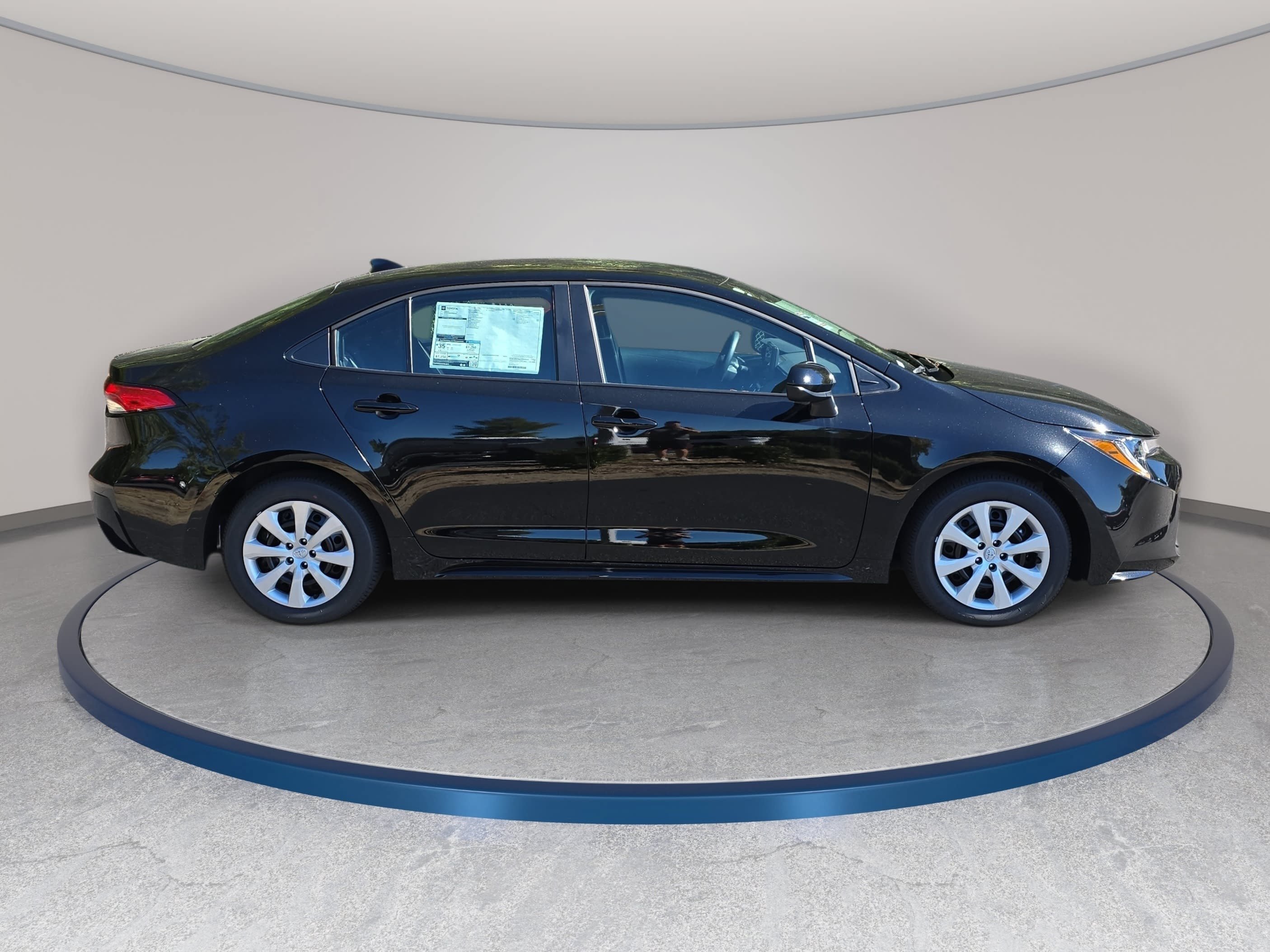 New 2027 Toyota Corolla LE FWD image 4