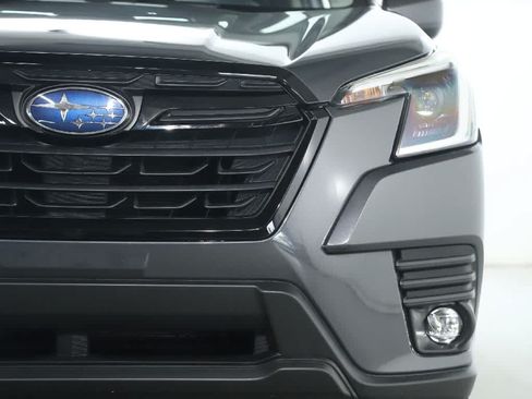 Certified 2024 Subaru Forester Premium AWD/4WD image 6