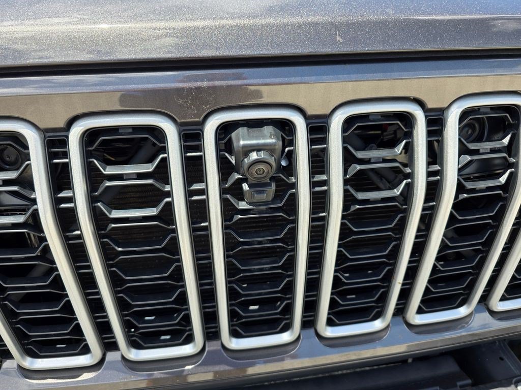 New 2026 Jeep Wrangler Unlimited Sahara AWD/4WD image 9