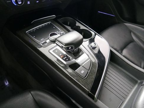 Used 2019 Audi Q7 3.0T Premium Plus w/ Premium Plus Package image 12